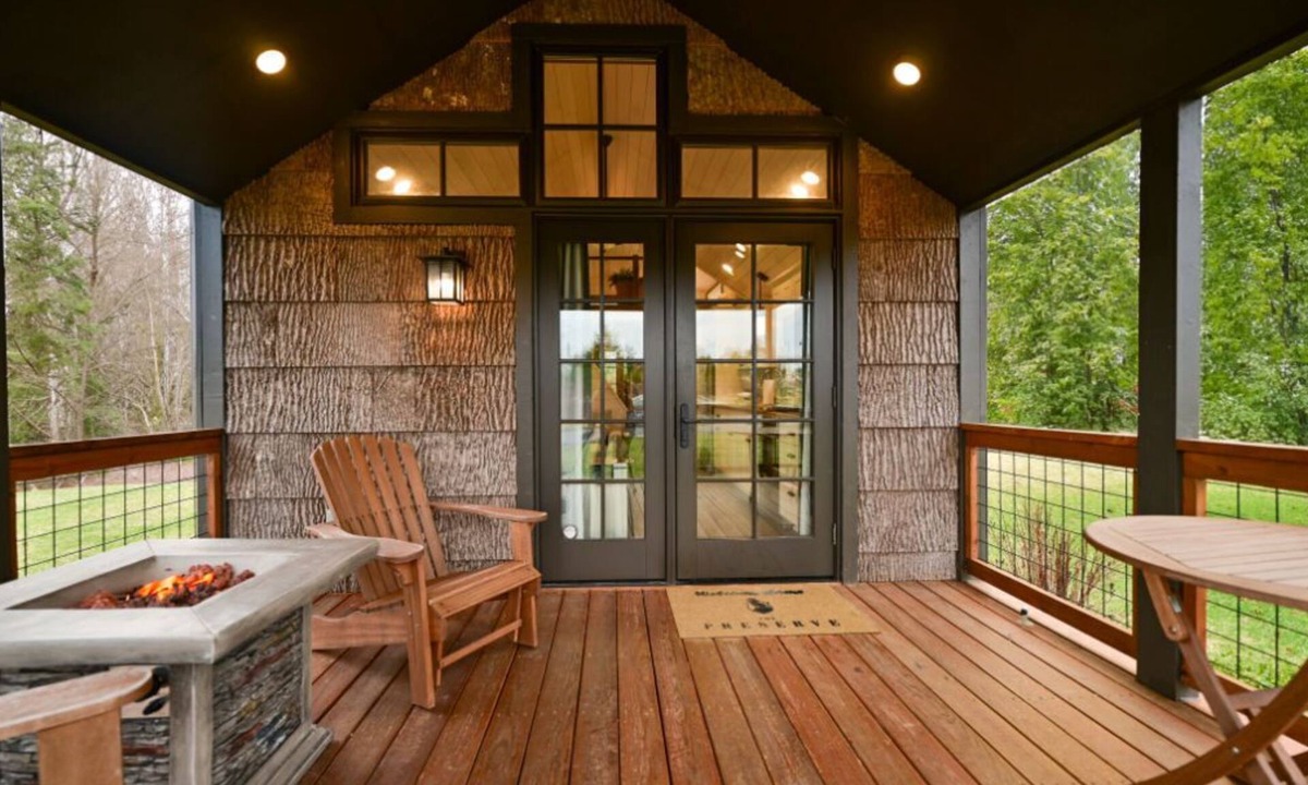 Wyoming Cabin | Tiny Home | 2-Story Windows + Gorgeous Views