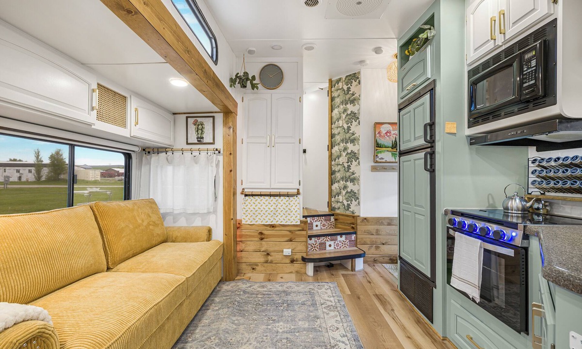 Felt House | Tiny Home Near Tetons & Island Park!