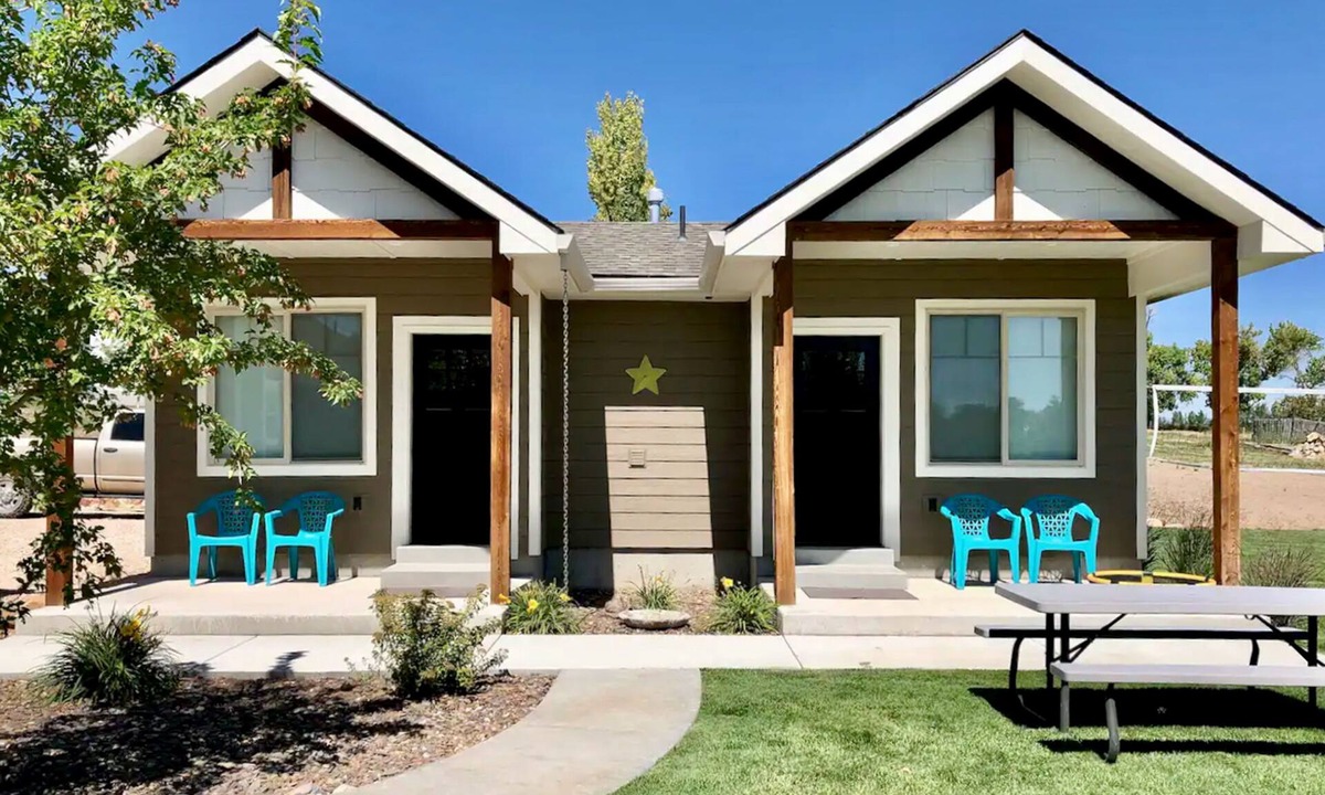 Bloomington House | Tiny Homes with Unique Outdoor Space - 10 Miles to the Beach, Quiet Neighborhood
