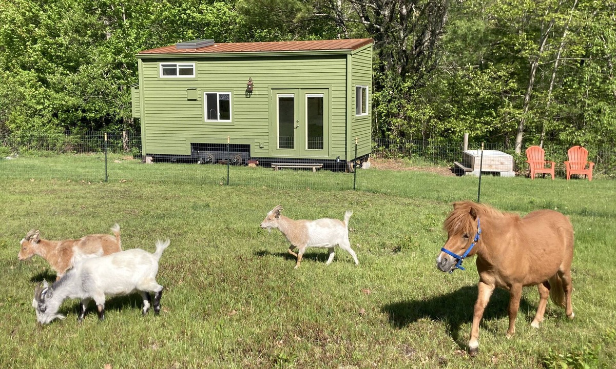 Appleton Cottage | Tiny House at Hidden Meadow