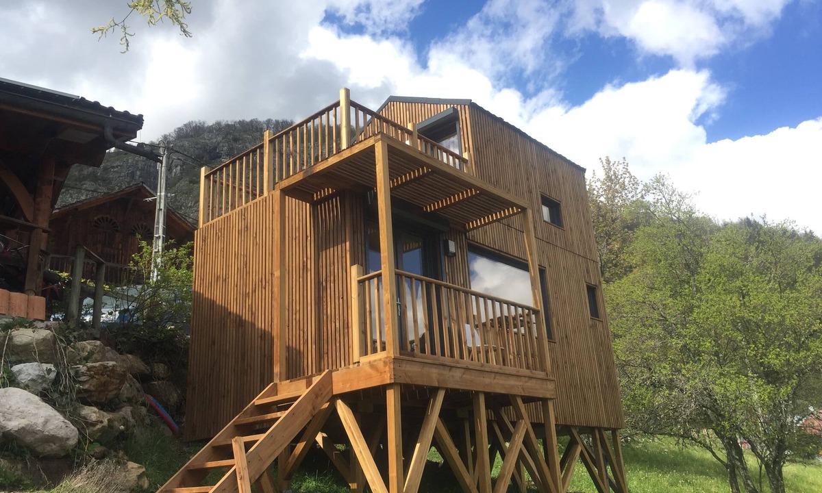 Onnion Cabin | Tiny House facing Mont Blanc
