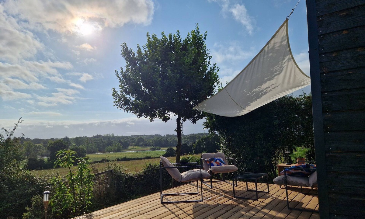 Port-Saint-Pere Ski Chalet | Tiny house in the countryside