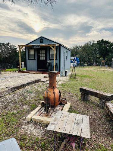 Lakehills House | Tiny house - Our little piece of paradise