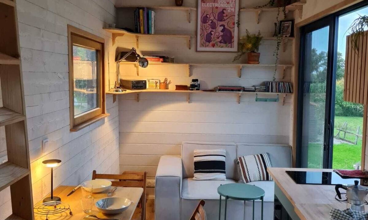 Port-Saint-Pere House | Tiny House: panoramic view of nature