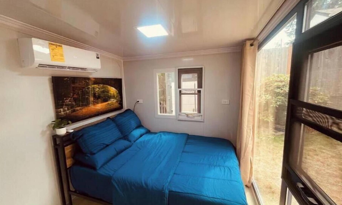 Edmonds Cabin | Tiny Oasis with all the amenities!