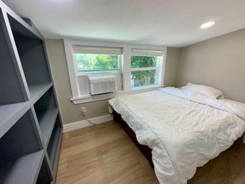 Garfield House | Tiny Private Room #5 in Shared 5BR House with Other Guests