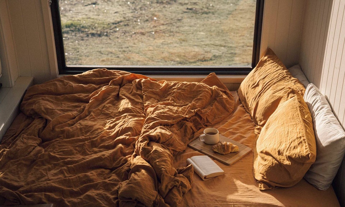 Mount Crawford Cabin | Tiny Rosie Summary: S