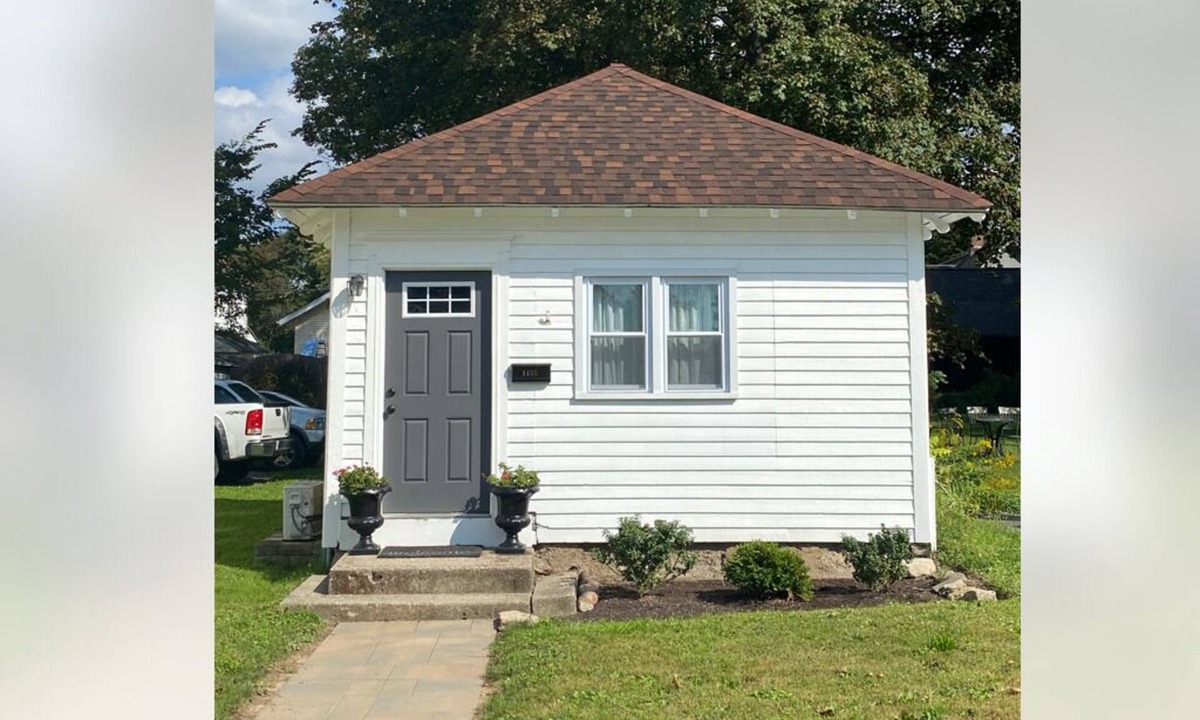 Alden Cottage | Tiny Spa Cottage Retreat