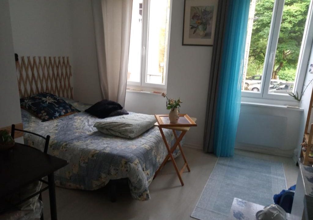 Castelnau-Durban Apartment | Tiny Studio Ariège Pyrénées