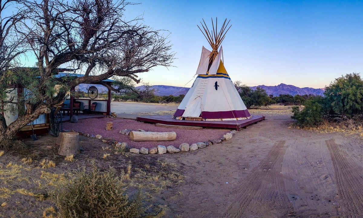 Sandy Valley RV Rental | Tipi in the Mojave Desert near Las Vegas/Ravens Nest