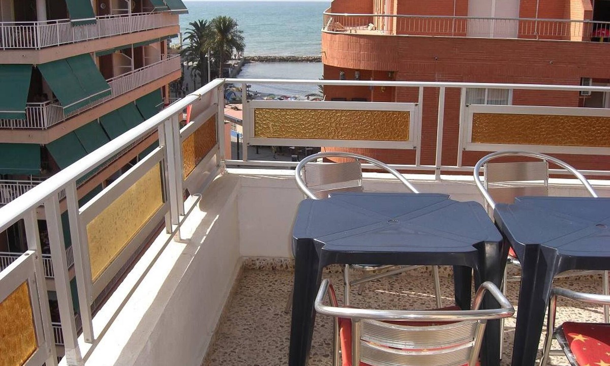 Torrevieja Apartment | Tipical spanish appartment near the beach, top floor