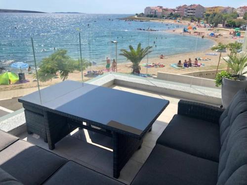 Povljana Apartment | TIRKIZ on the beach