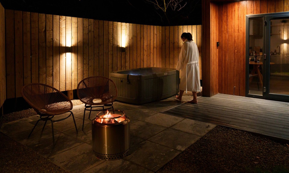 Wall Houses Cabin | Tissø Cabin (Vallum Cabins)