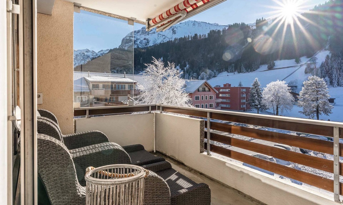 Engelberg Apartment | Titlis Studio Engelberg | Balcony, View & Parking