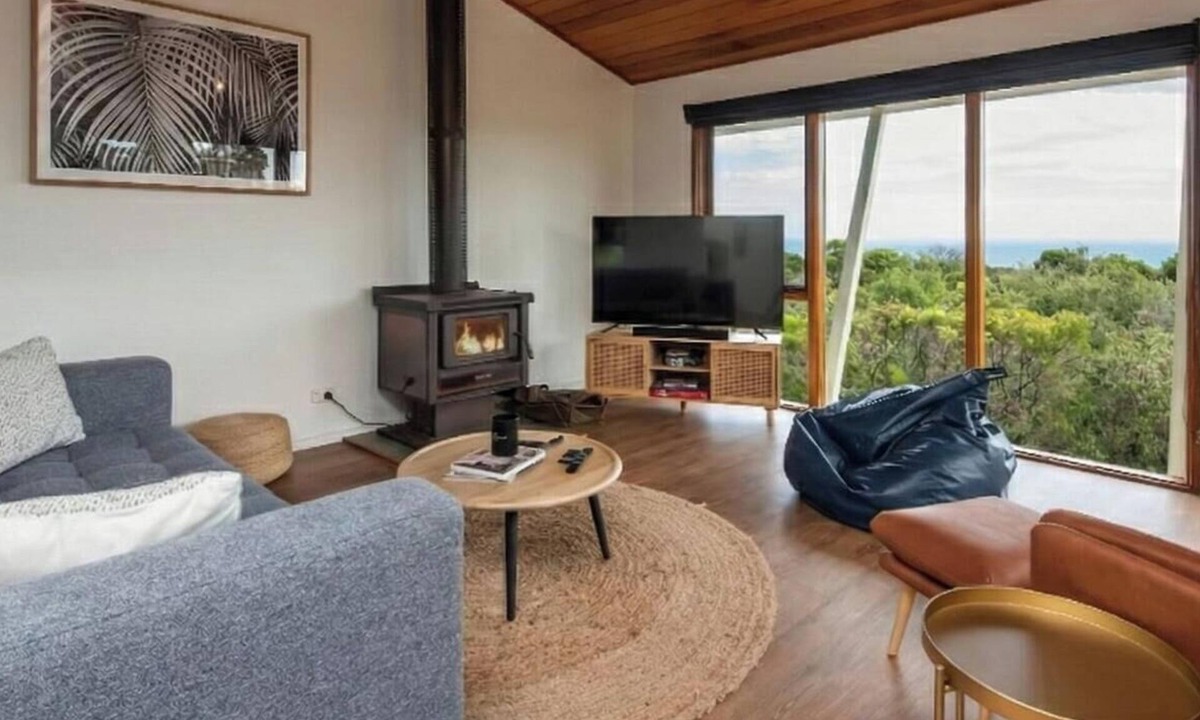 Cape Schanck Villa | TJ's Tree House with Ocean Views