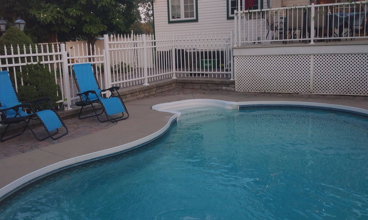Downtown Gatineau House | tnAttractive house perfectly located at crossing river, 10 min to Ottawa!