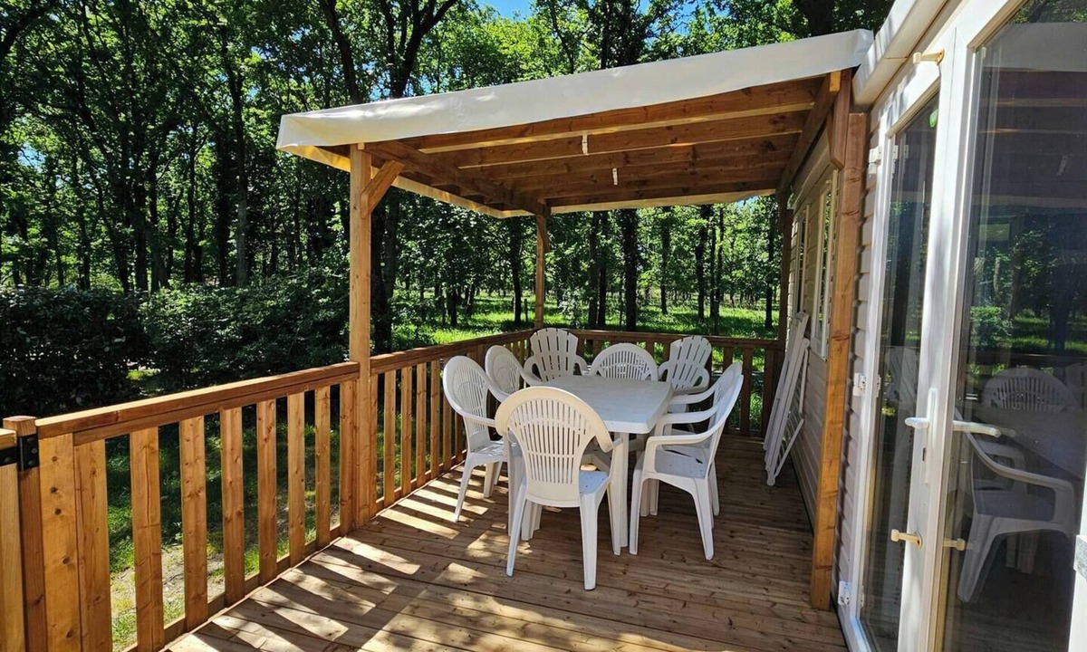 La Boissiere-de-Montaigu Ski Chalet | To complete