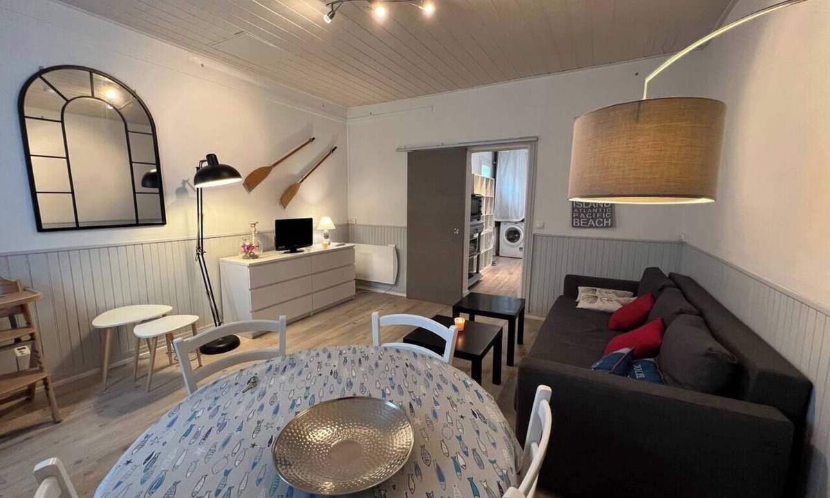 La Rogere House | To complete