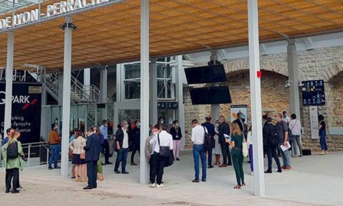 5th Arrondissement Apartment | To complete