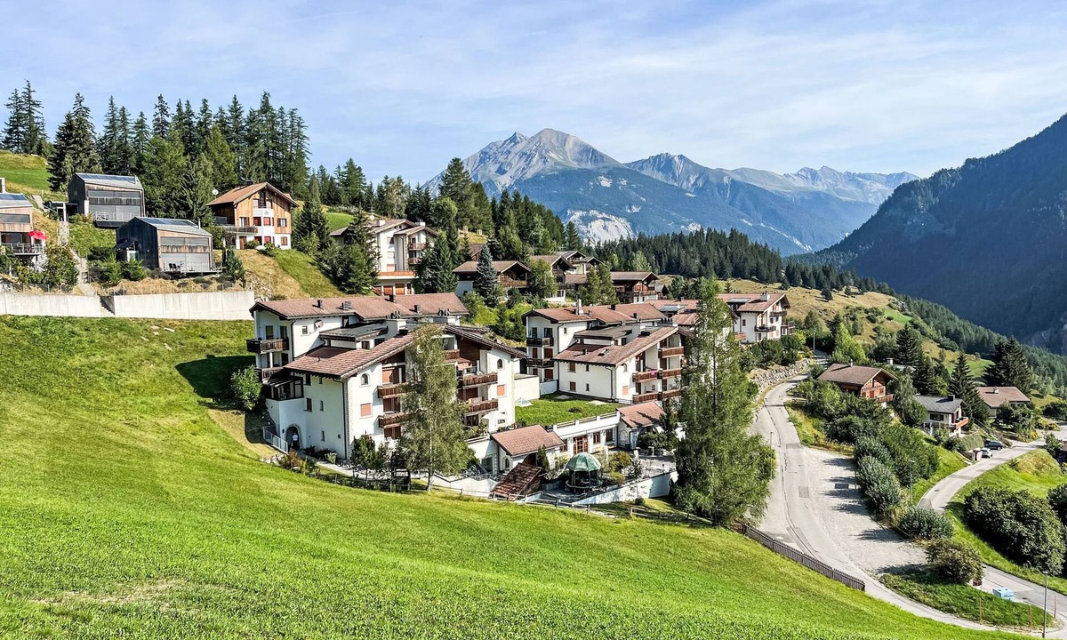 Salouf Apartment | Toissa A13 by Interhome