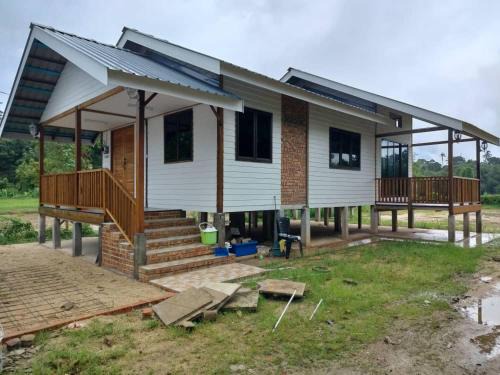 Kampung Gong Kemuntong House | Tokma's Cozy Cabin