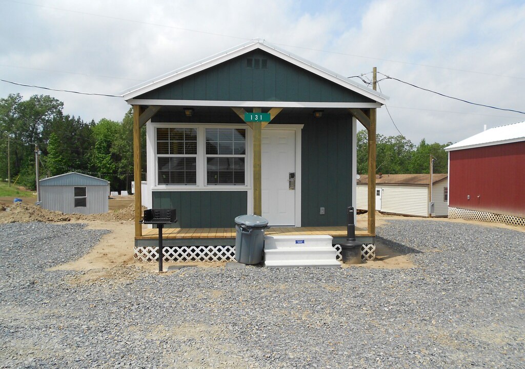Negreet Cabin | Toledo Bend RV Resort and Cabins