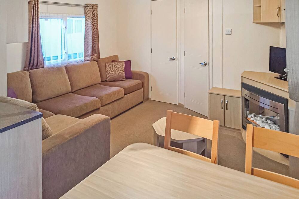 York House | Tollerton Gold Caravan