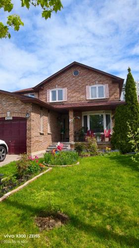 Mississauga House | Tom Oker唐人之家