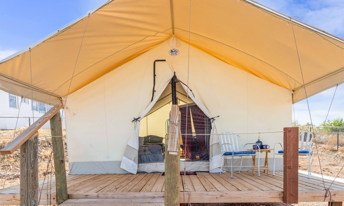 Tombstone RV Rental | Tombstone History & Cozy Cabin Glamping Stay