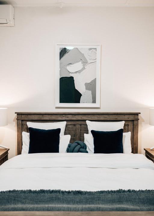 Light Pass Bed & Breakfast | Tomfoolery Winemaker's Cottage Barossa Valley