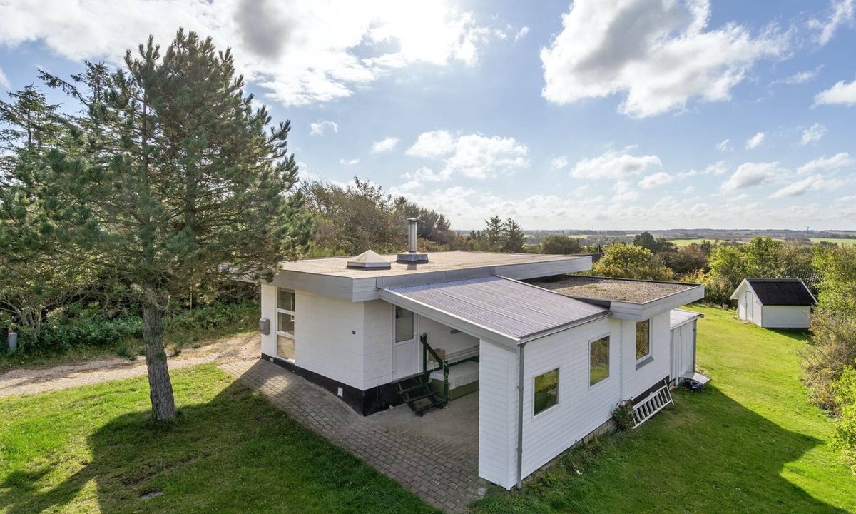 Oddesund Syd House | "Tomine" - 500m to the fjord by Interhome