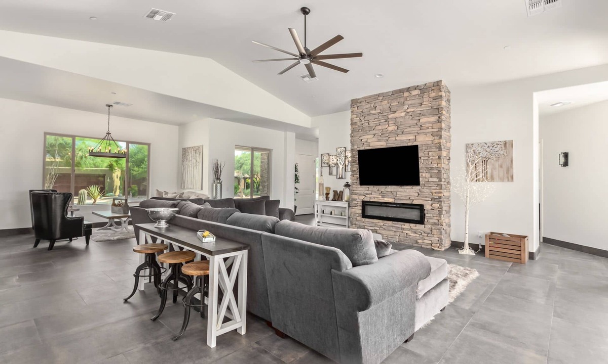 Tonto Verde House | TONTO VERDE GOLF COMMUNITY, 4 BDRM, 3 BA, 3 CAR GAR, SINGLE LEVEL, 3090 SF