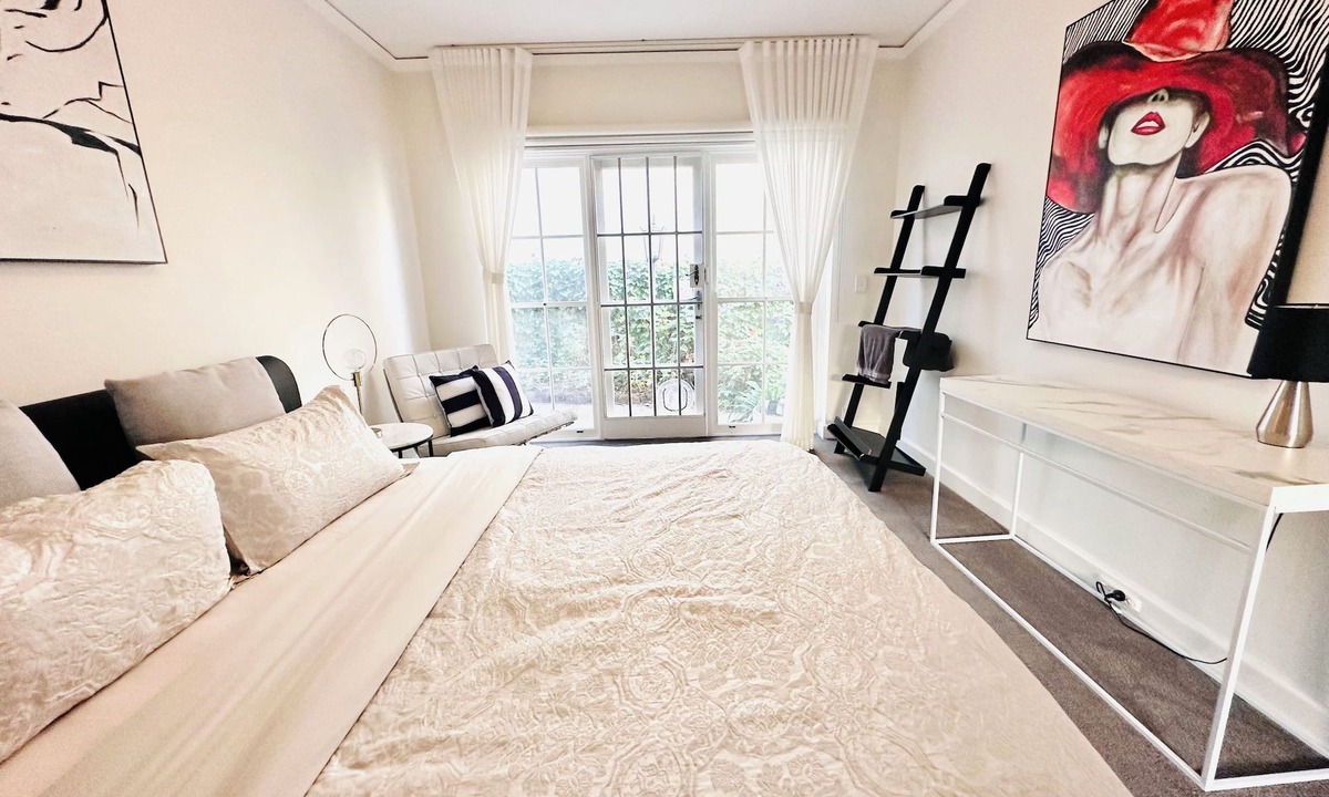 Toorak Villa | Toorak Executive & Corporate Residence