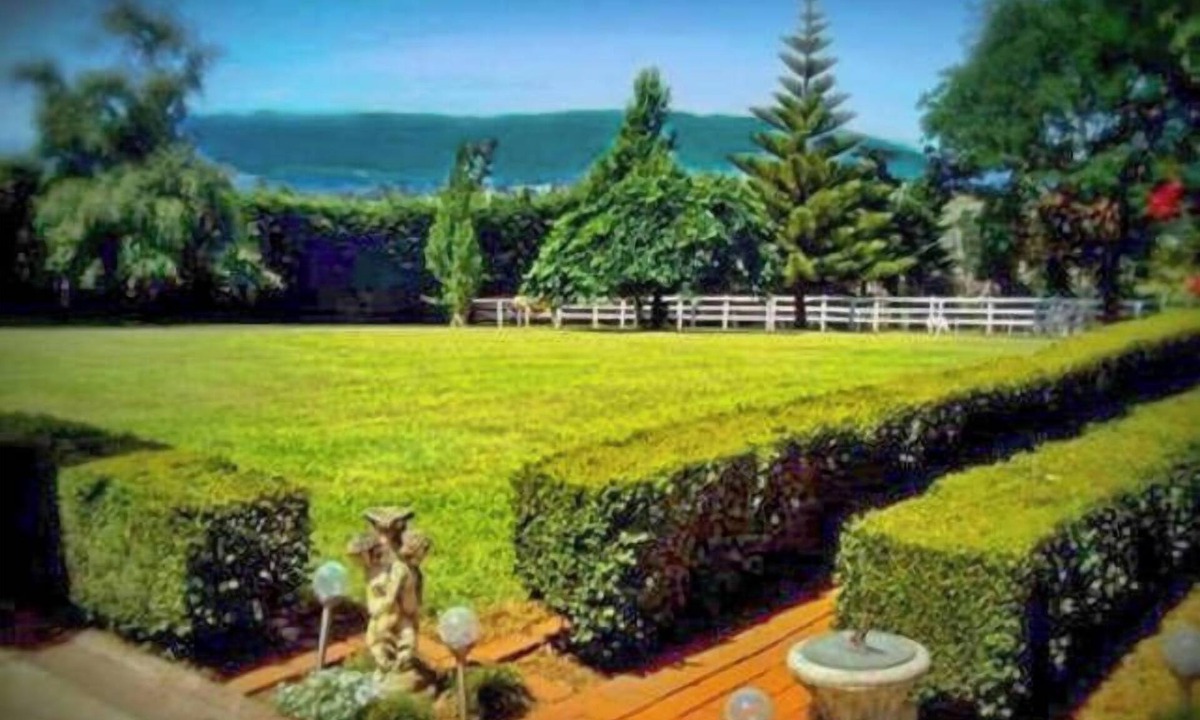 Seville Hotel | Tooroonga Park - Yarra Valley