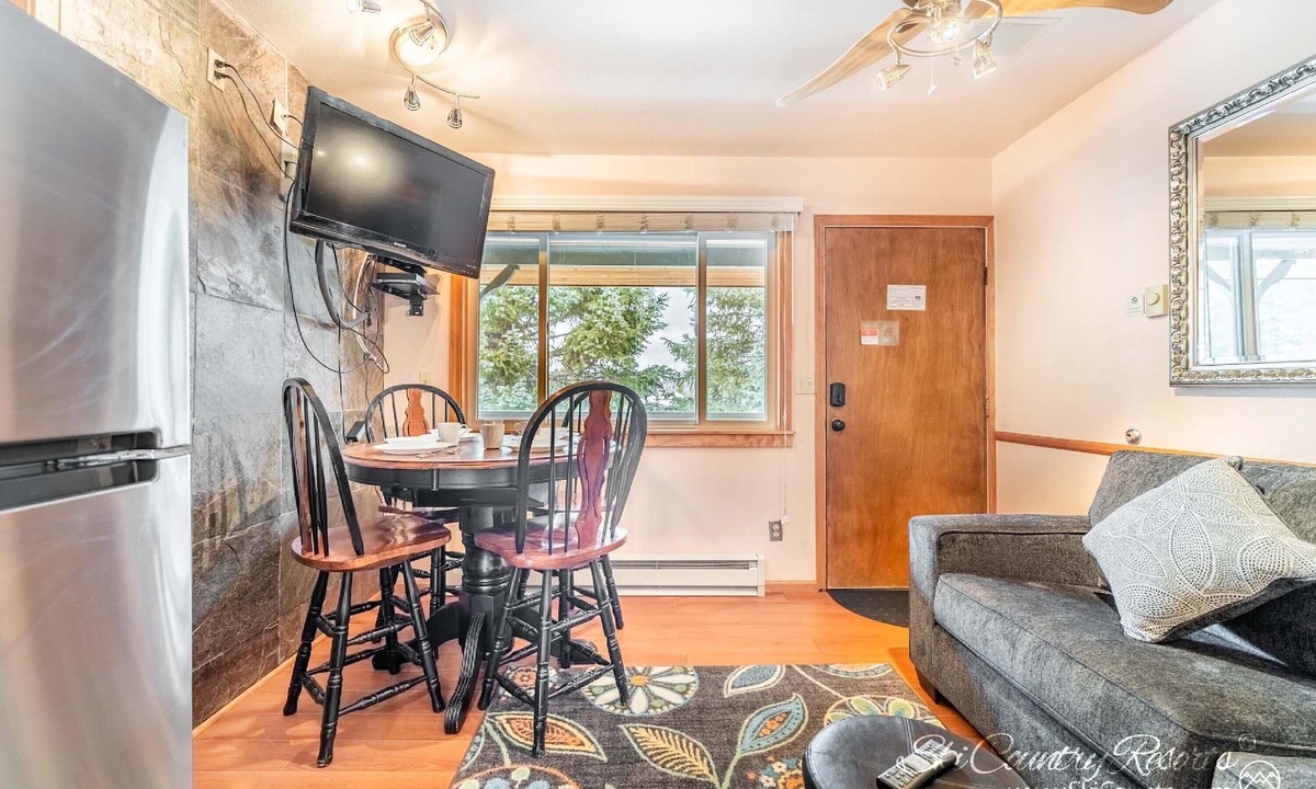 Breckenridge Condo | Top Floor Unit with Many Upgrades! Ski In, Walk Everywhere! | PM6A
