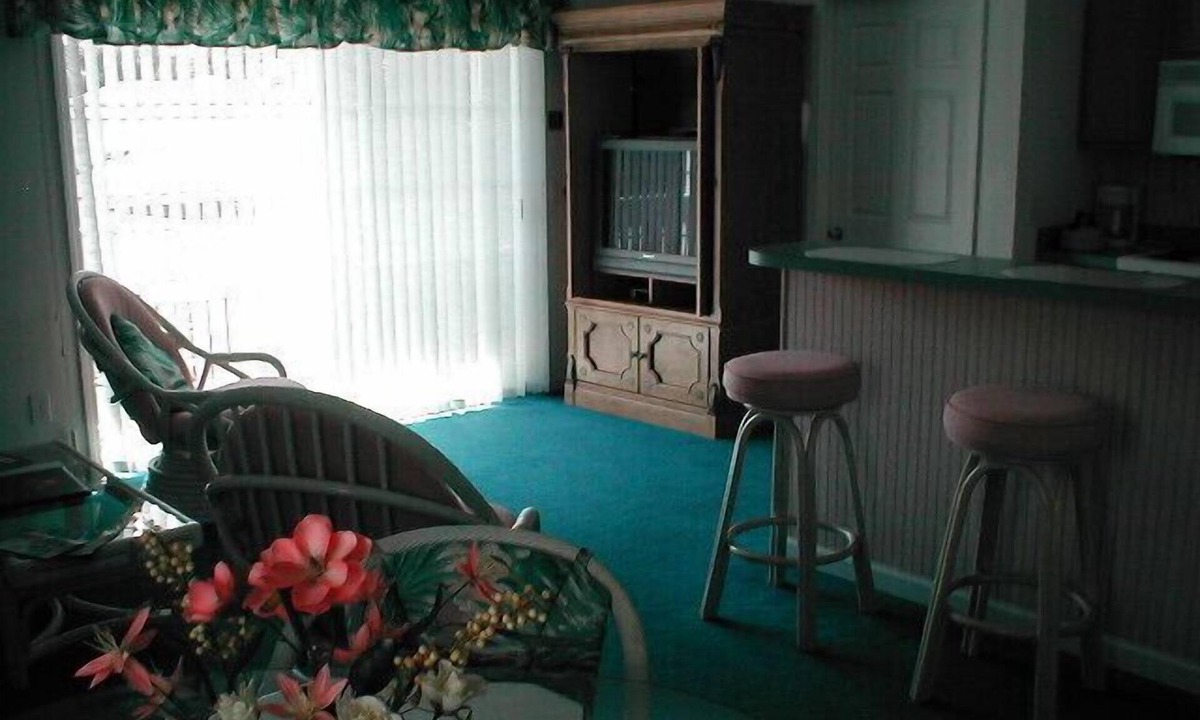 Sea Trail Condo | Top floor with balcony, with a pool view, 4 minutes to beach
