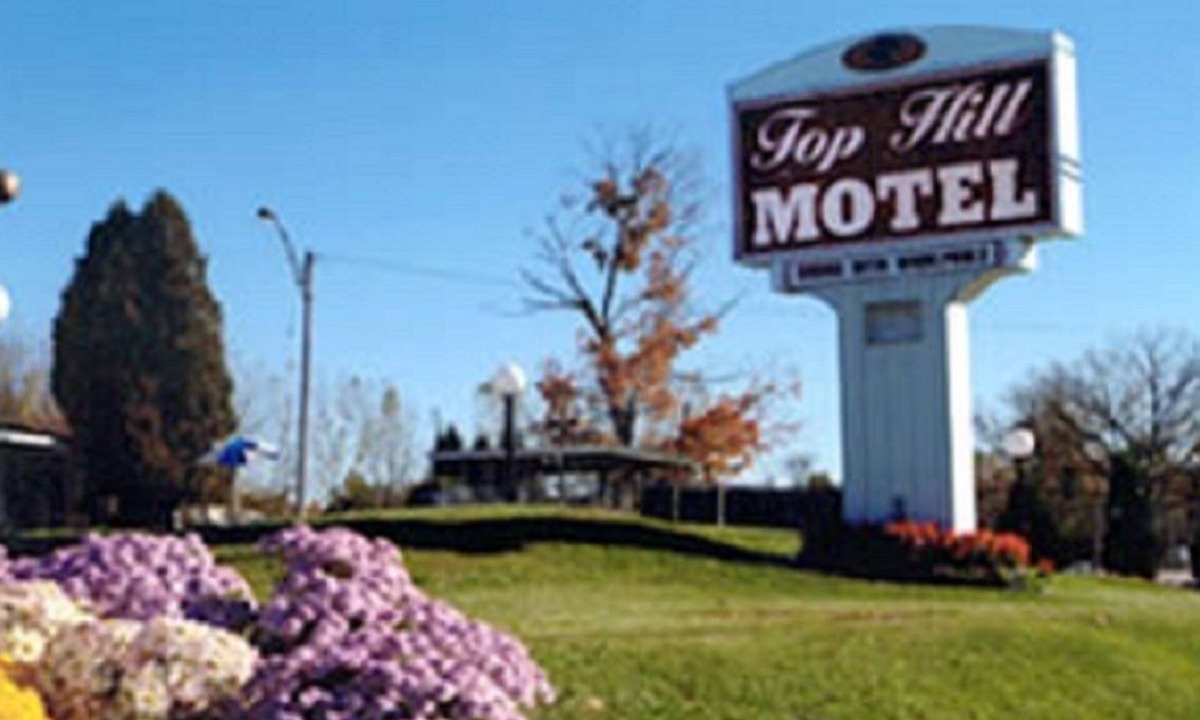 Saratoga Springs Hotel | Top Hill Motel