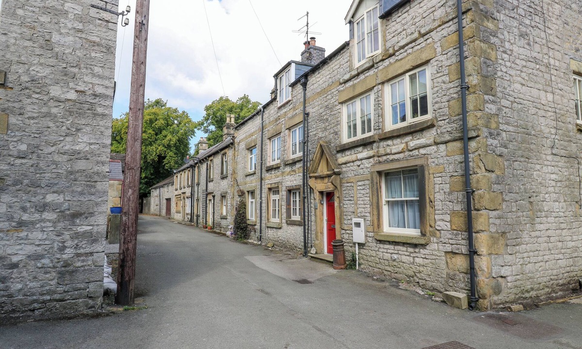 Tideswell Cottage | Top House