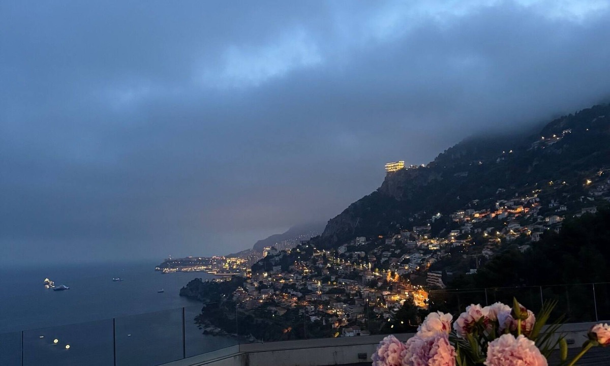 Old Town Villa | Top Location: Panoramic Villa with Pool Monaco Bay