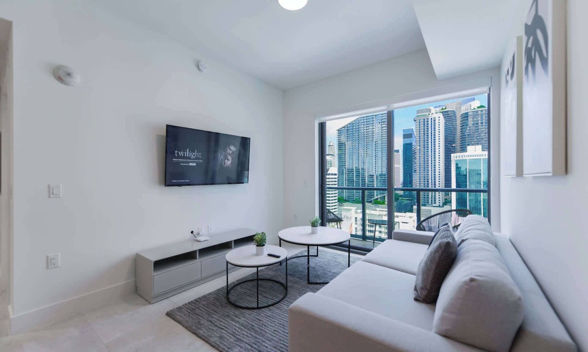 Brickell Condo | Top Location Condo at Brickell