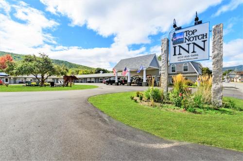Upper Village Hotel | Top Notch Inn