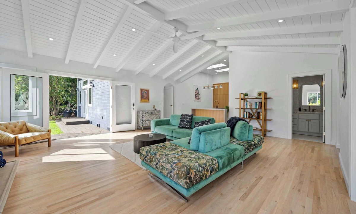 Fernwood House | Topanga Cabin | Sauna + Peloton by Colby & Conrad