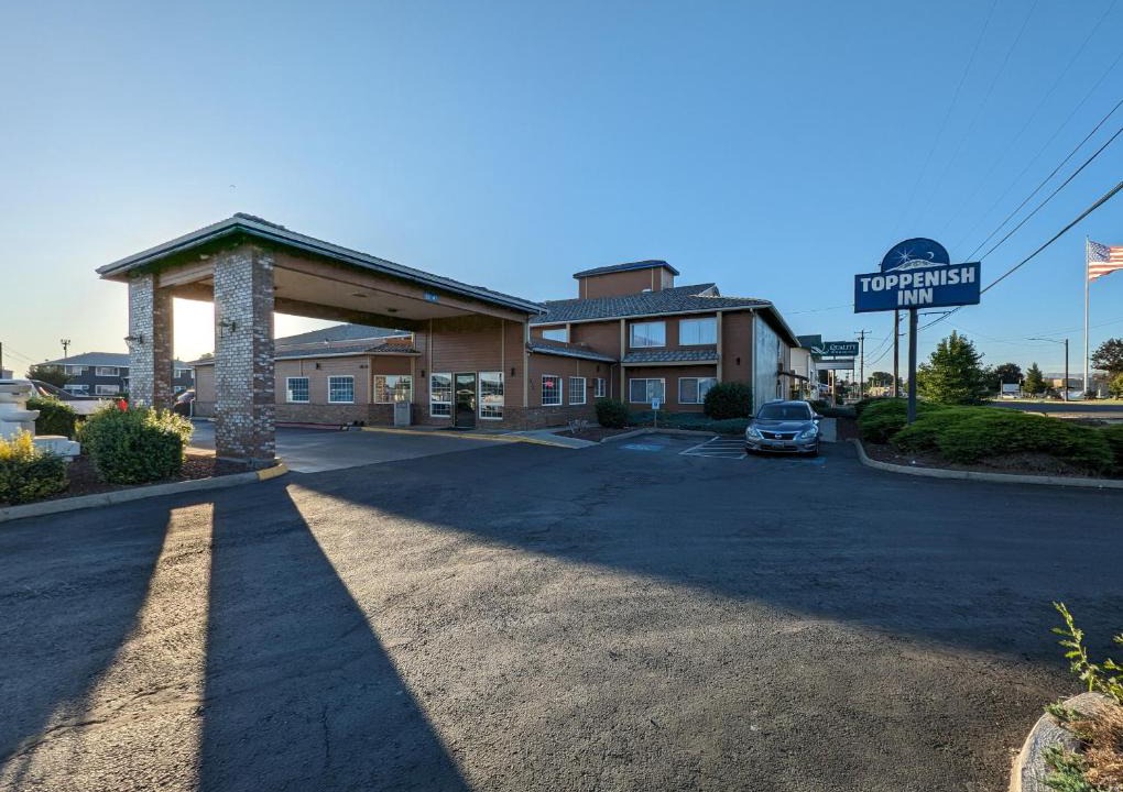 Buena Hotel | Toppenish Inn and Suites