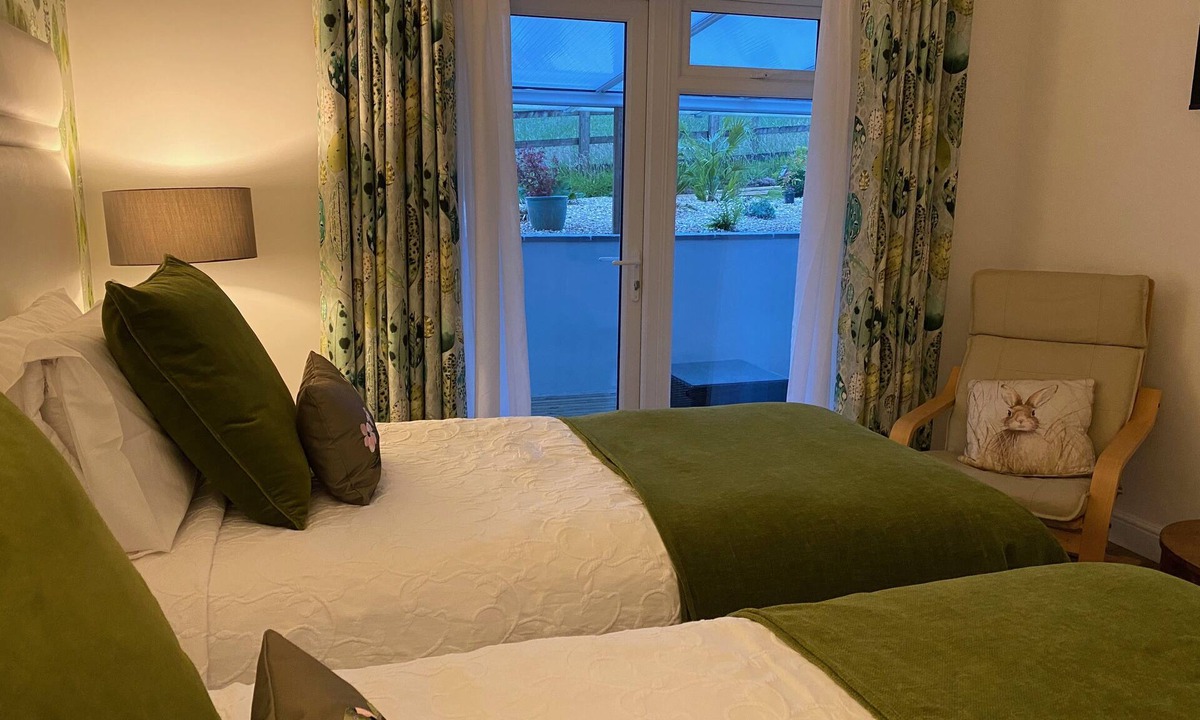 Widemouth Bay Bed & Breakfast | Toppesfield House