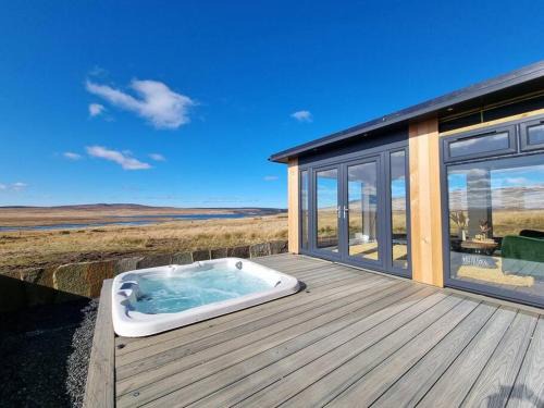 Halkirk House | Torran Cottage - Views, Exclusivity & Tranquility