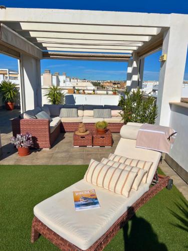 Torre de la Horadada Apartment | Torremar 81: Exclusivo apartamento con terraza