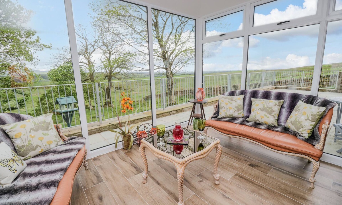 Brampton Cottage | Torties Cottage