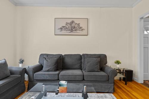 Nonantum Apartment | Totally Renovated 3Br Apartment