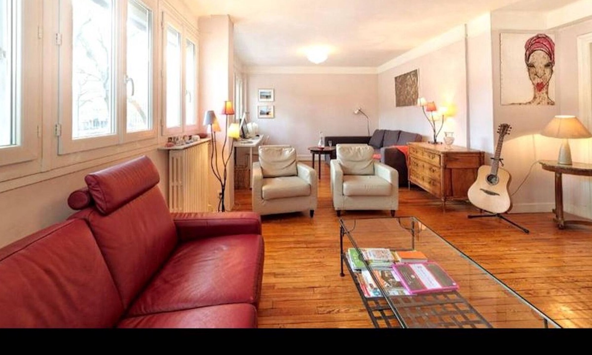 Amidonniers - Caffarelli Apartment | Toulouse Centre Large Apartment With Parking