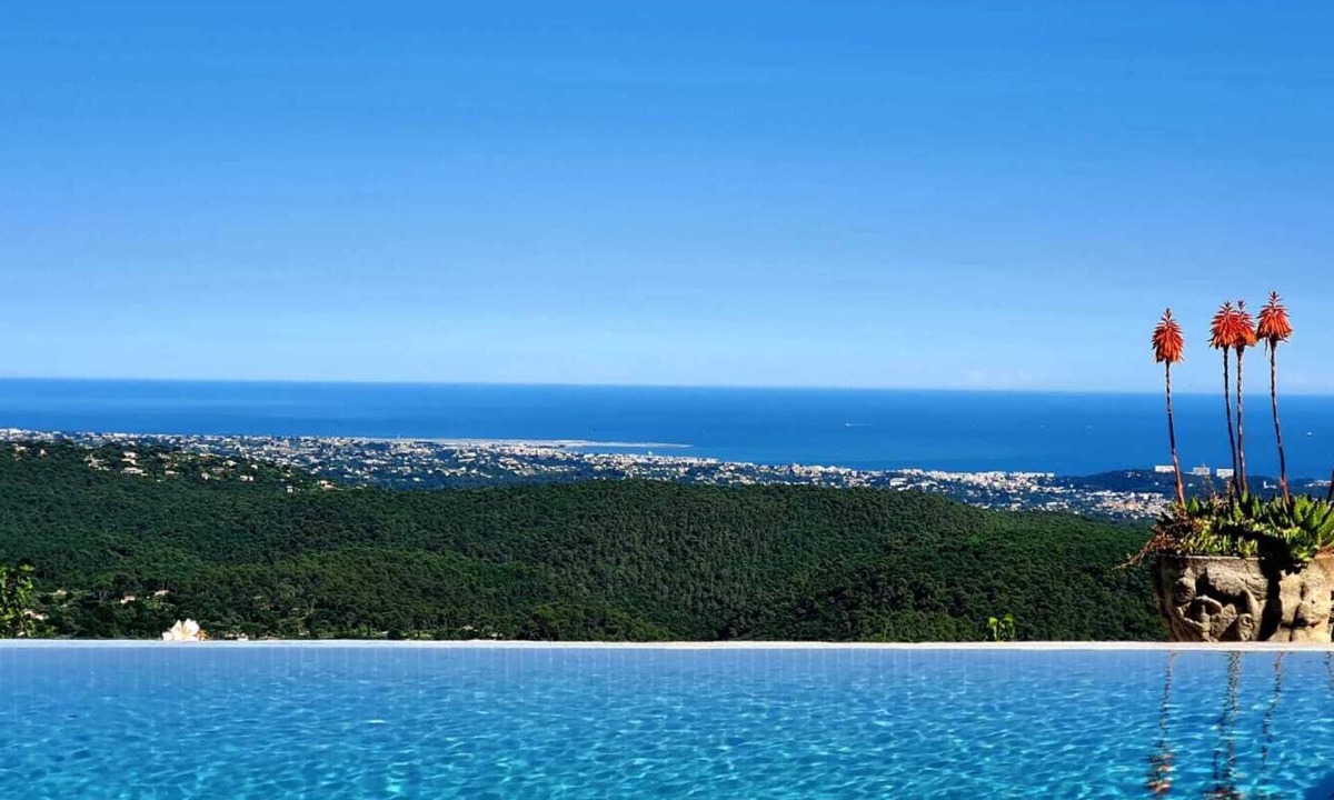 Tourrettes-sur-Loup Villa | Tourrettes-sur-Loup, luxurious villa with exceptional panoramic view